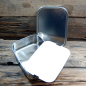 Preview: Lunchbox with cutting board.