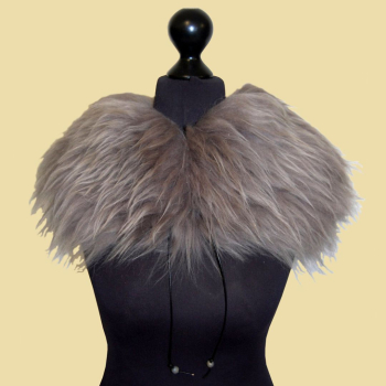 Preview: Fellkragen "Fylla" - Wunschanfertigung