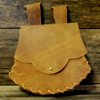 Preview: Gürteltasche aus Leder mit Patronenverschluß