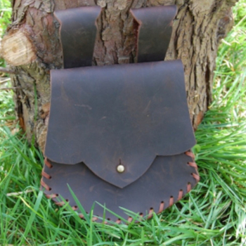 Preview: Gürteltasche aus Leder mit Patronenverschluß