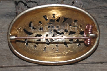 Oval Fibula of the Vikings