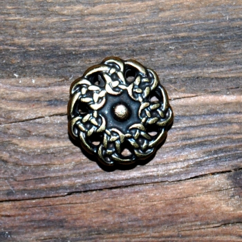Rivet Celtic Knot IV