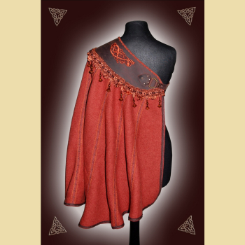 Preview: Terrakottafarbener Halbmantel mit Trachtenborte und Stickereibordüren