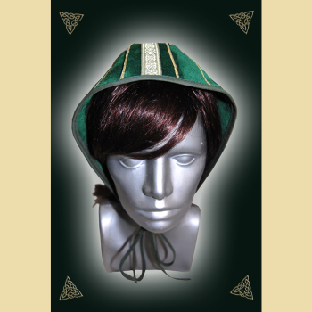 Preview: Green leather bonnet