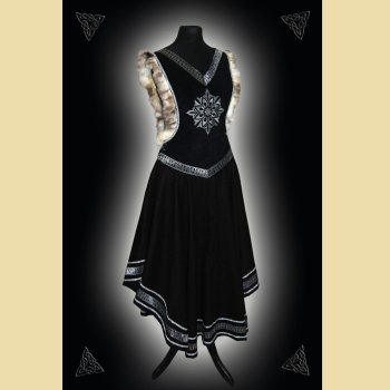 Preview: Madelines Höllenfensterkleid