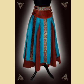 Preview: Rock mit breitem Bund aus rostfarbenem Fettleder und Baumwollstoff sowie petrolfarbenem Leinenstoff.