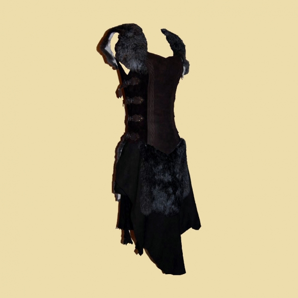 Dress with fur and leather, Barbarian