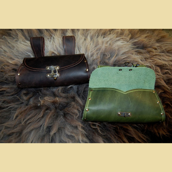Leder Gürteltasche mit Hakenschließe