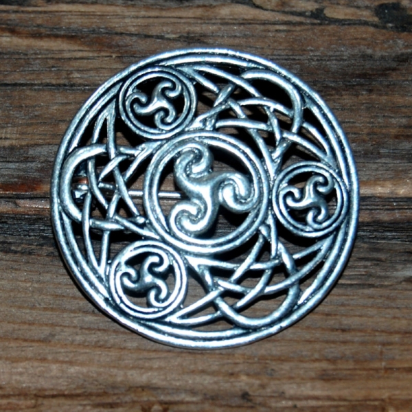 celtic brooch triskele
