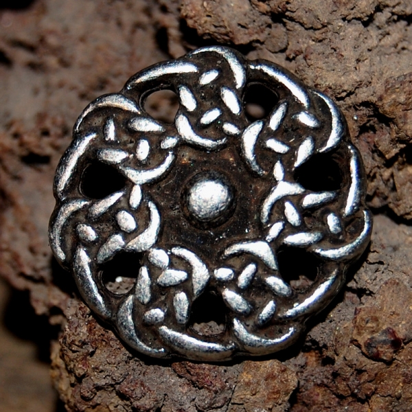 Celtic Knop with Knot
