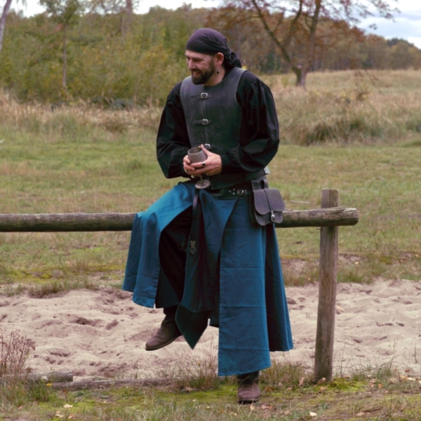Battle skirt for men