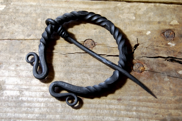 Horseshoe Brooch