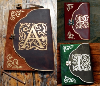 Handbemalter Foliant mit Initialen