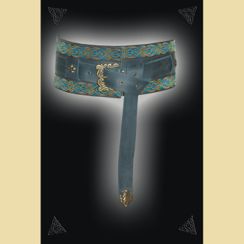 Mittelalterliche Gürtung aus blauem Fettleder mit Bortenverzierung