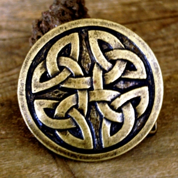 Celtic buckle Cualann