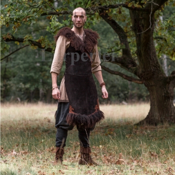 Waffenrock mit Fell für den Herren