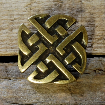 Rivet Celtic Square I