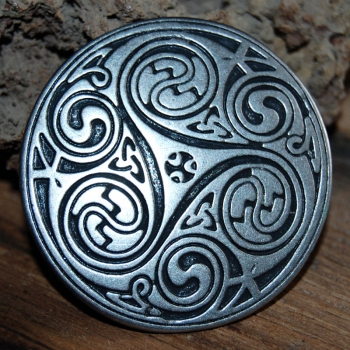 Triskele II