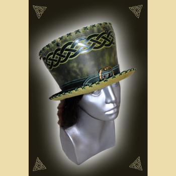 Top hat made of green oiled leather, decorated with Celtic ornaments
