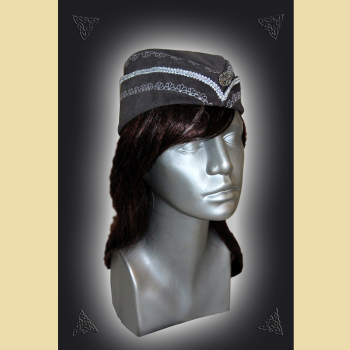 Forage cap made of grey suede leather. Decorated with silver braiding and decorative studs.